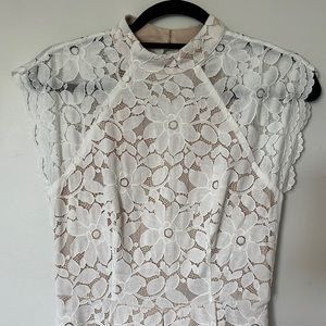 Lace open back midi dress, Lulu’s, XS, NWT